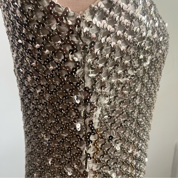 Vintage 1960s Sequined Mini Dress Size 7 - Glamour & Sparkle - Picture 12 of 17
